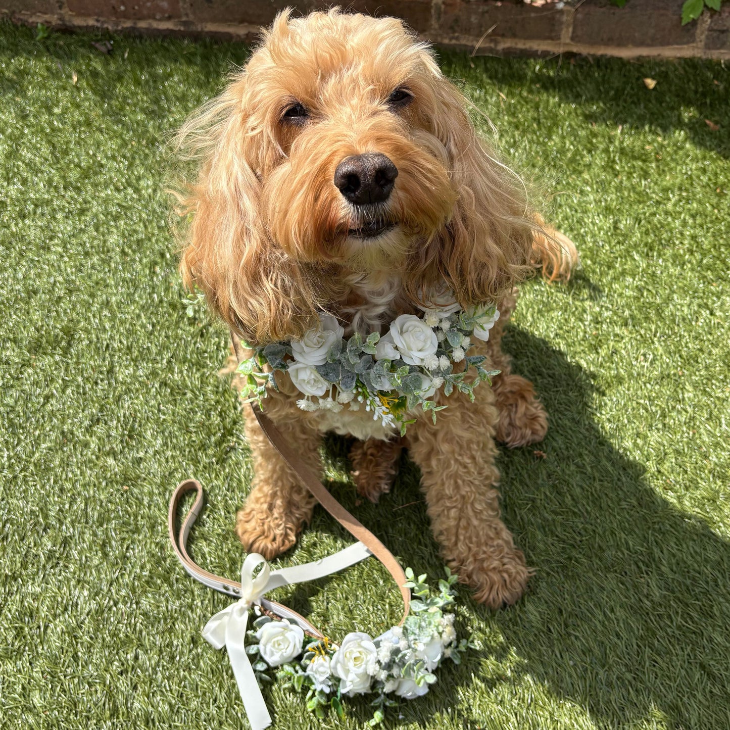 Ivory flower garland matching lead set