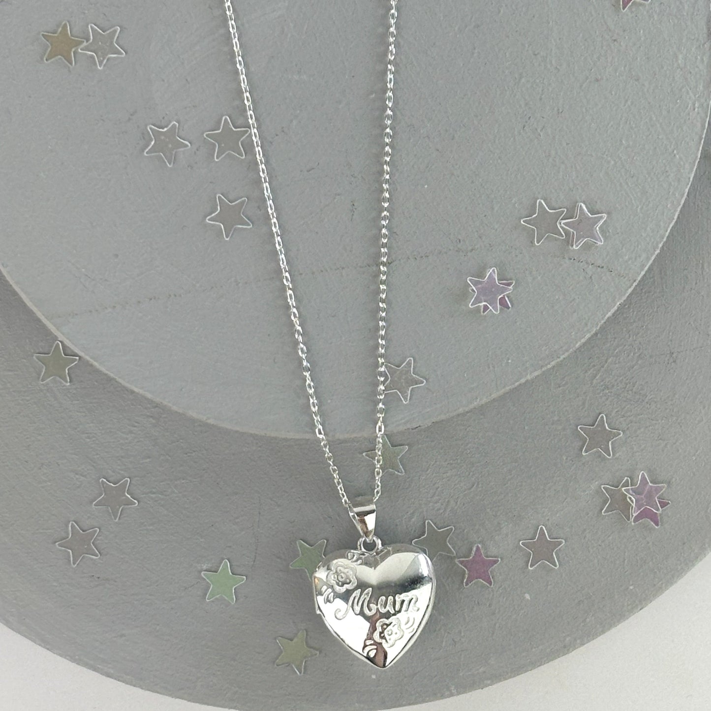 Engraved Mum heart shape photo locket