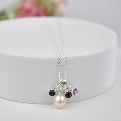 Freshwater pearl necklace with crystal birthstones