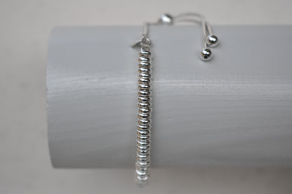 All Silver Rings Slider Bracelet sterling silver rings and a secure ball fastening, it offers a perfect fit and effortless sophistication
