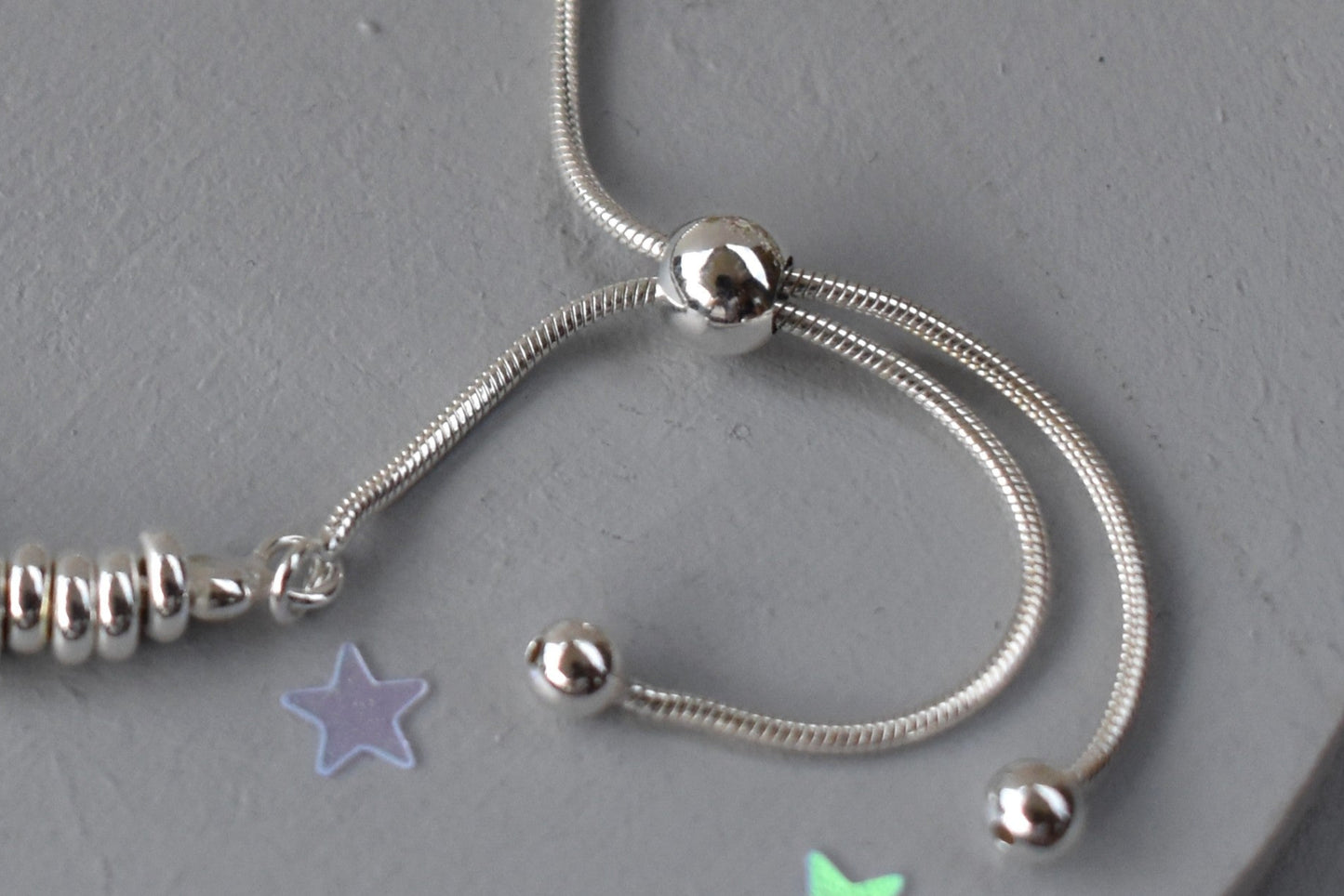 All Silver Rings Slider Bracelet sterling silver rings and a secure ball fastening, it offers a perfect fit and effortless sophistication