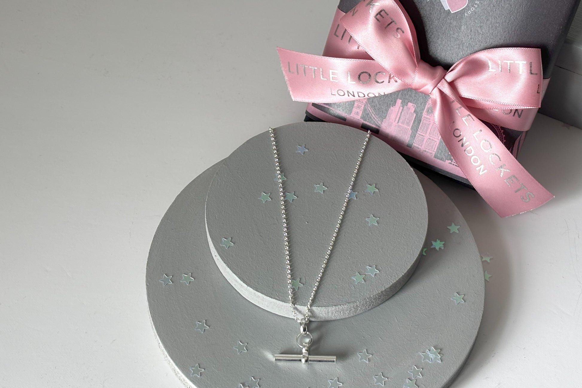 Stylish look featuring the sterling silver T-Bar necklace with gift wrap options