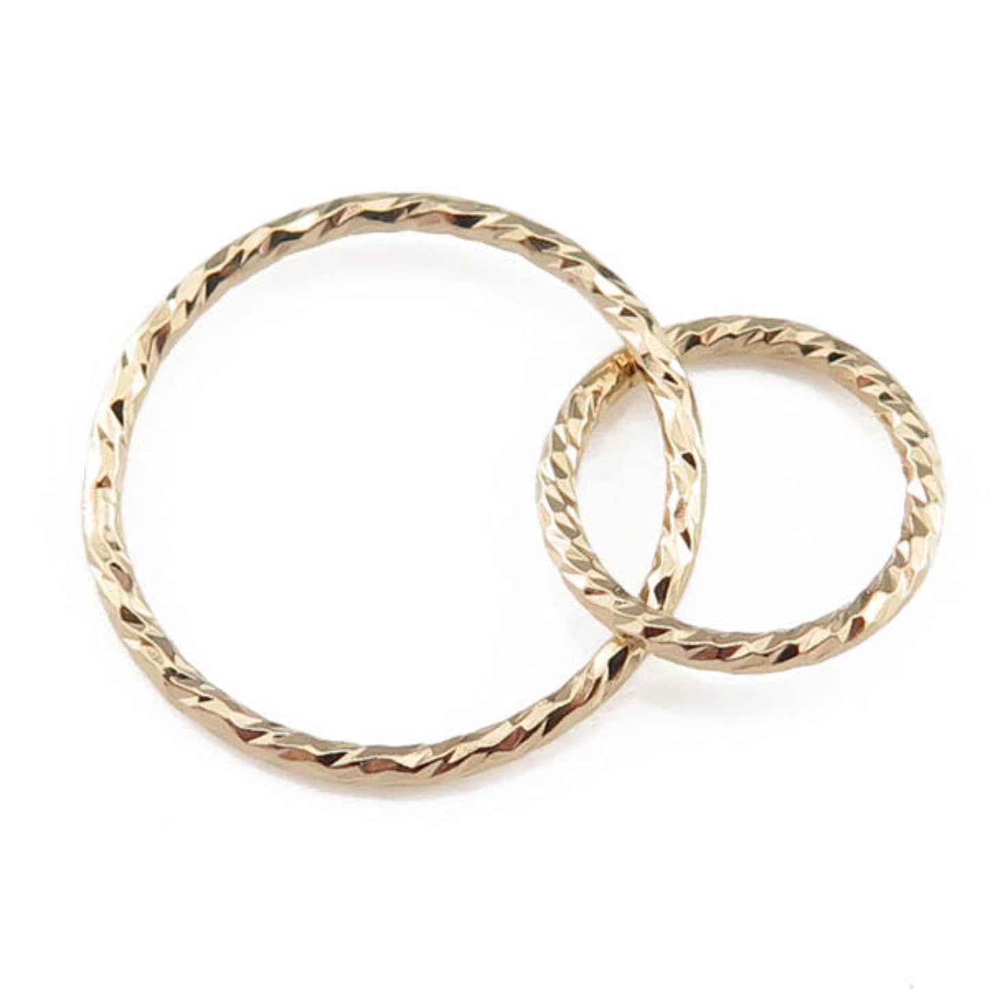 Close up showing the entwined gold circles