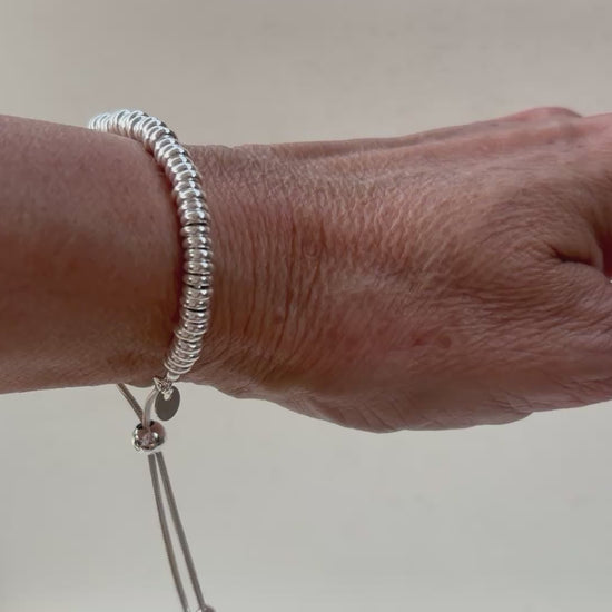 All Silver Rings Slider Bracelet sterling silver rings and a secure ball fastening, it offers a perfect fit and effortless sophistication